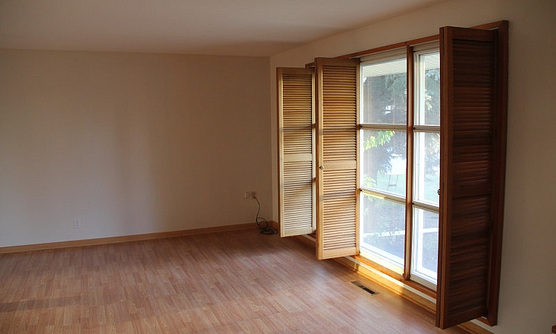 Main Floor 3-Bedroom...