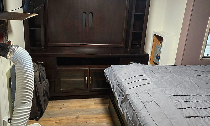 1 Bed 1 Bath For Sal...