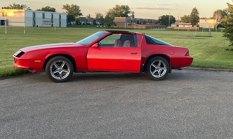 Chevrolet Camaro...