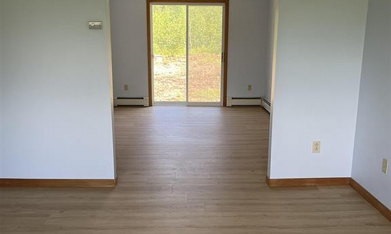 Private Home On 4.63...