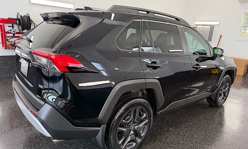 2023 Toyota Rav4 Tra...