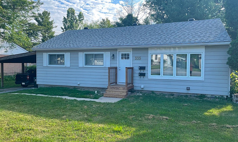 3 Bedroom Apartment,...