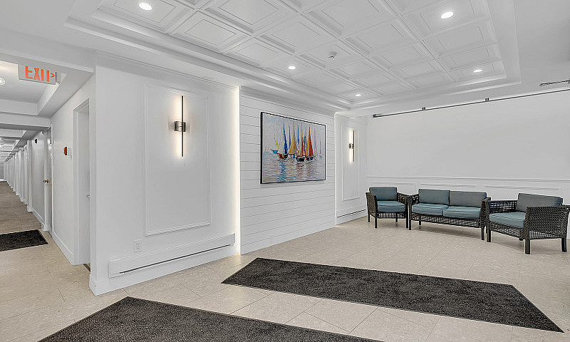 506 4058 Lakeshore R...
