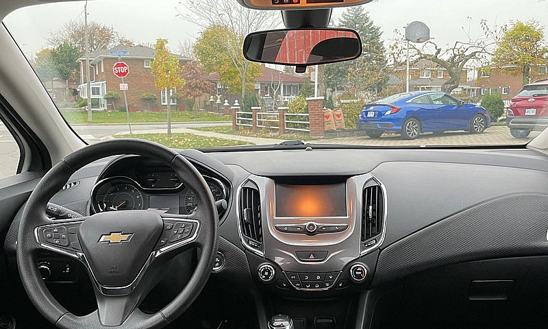 Chevy Cruze ...