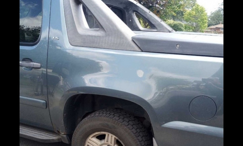2008 Chevrolet Avala...