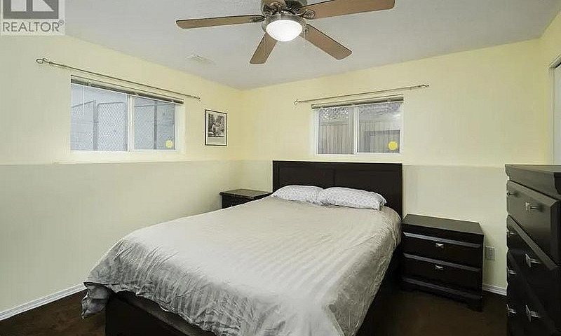 1 Bed 1 Bath House...