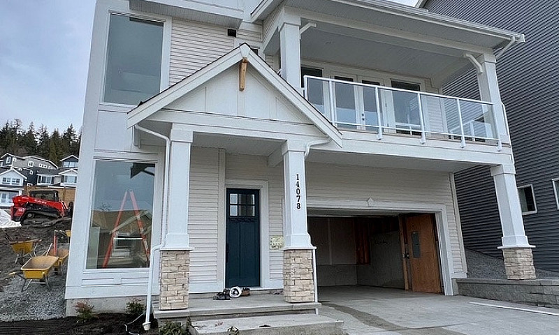 Single House For Ren...