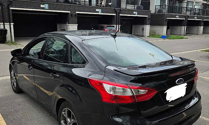 2013 Ford Focus Tita...