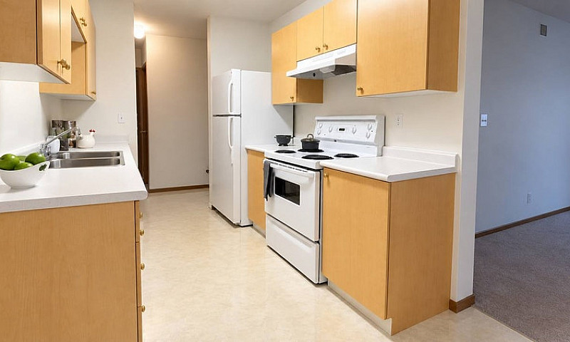 2-Bed Lease Assignme...