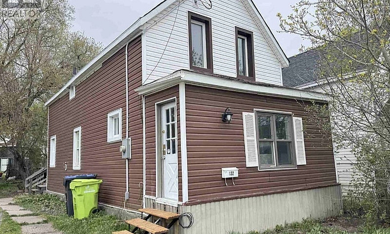 3Bedroom 1.5 Bath Ho...