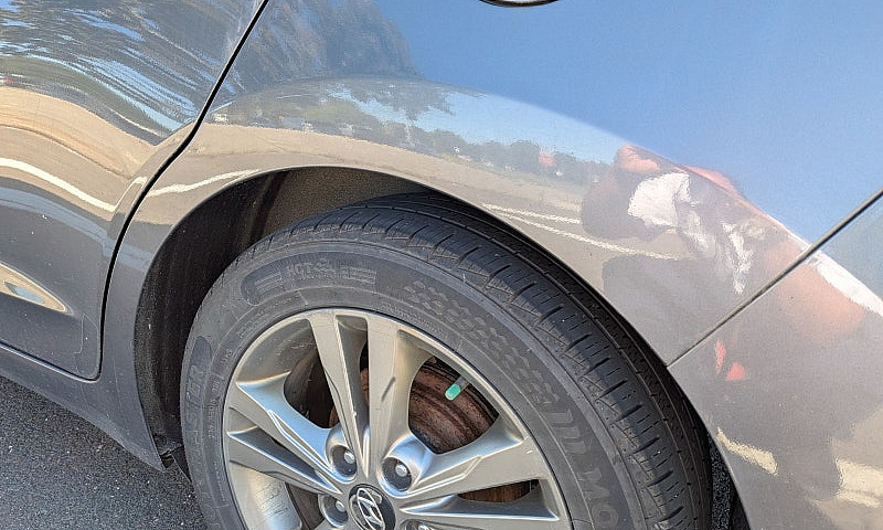 2017 Hyundai Elantra...