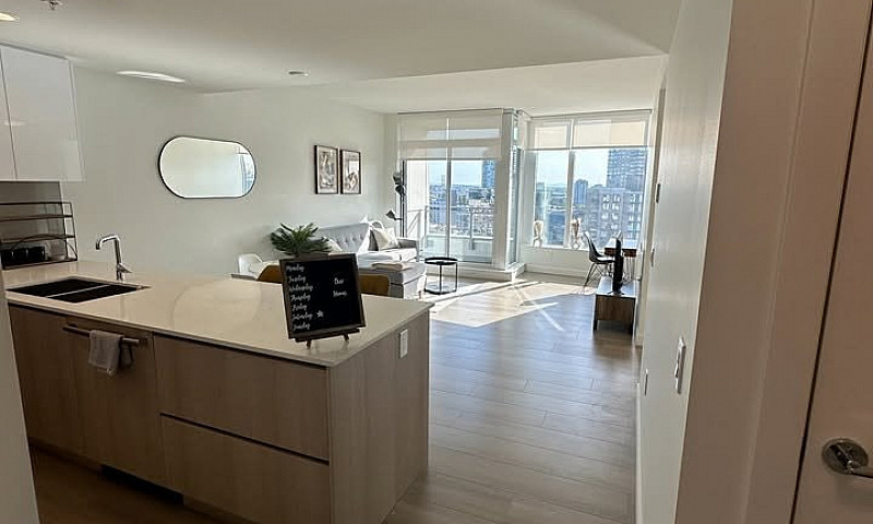 $3,250 / 2Br - 950Ft...