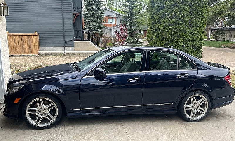 2010 Mercedes Benz C...