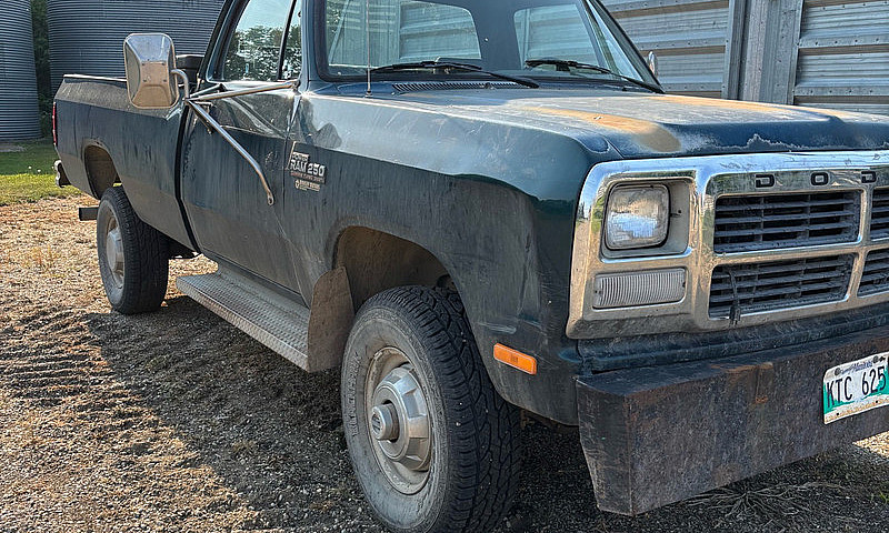 1993 D250 Cummins ...