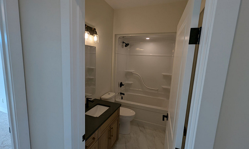 Beautiful 3-Bedroom ...