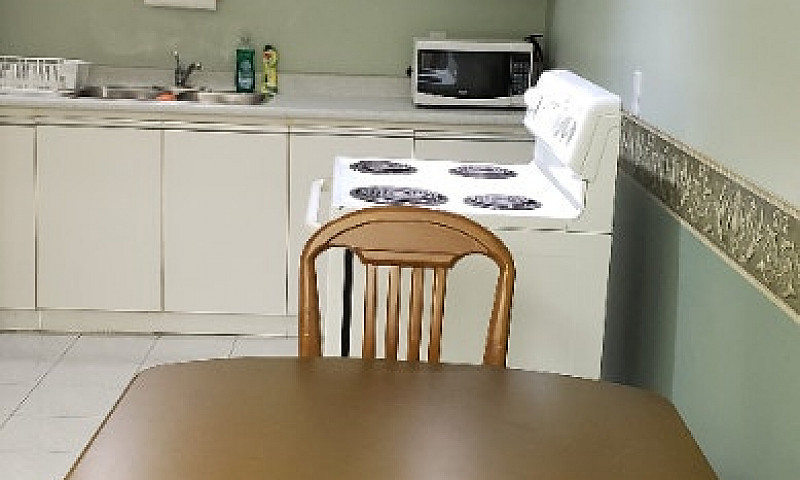 1 Bedroom Basement A...