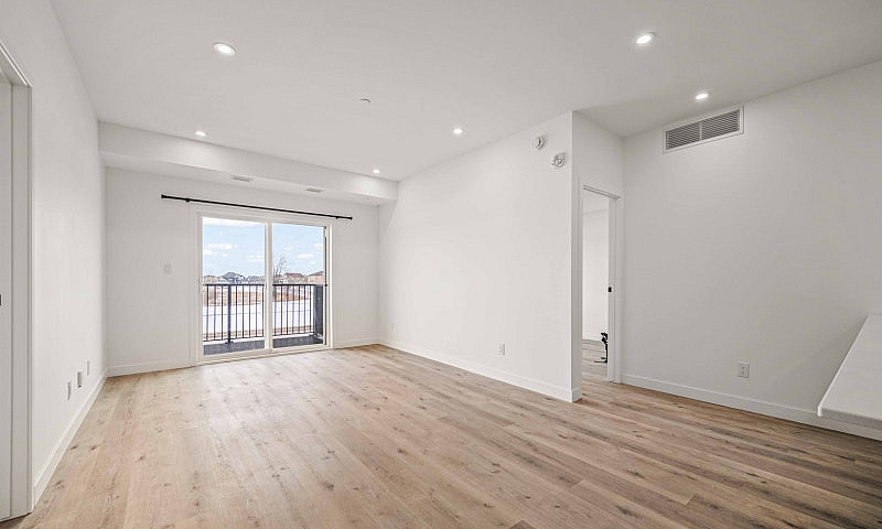 Luxury 2 Bed 2 Bath ...