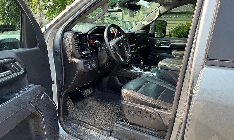 2025 Chevrolet 3500 ...