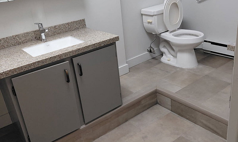 2 Bedroom Basement...