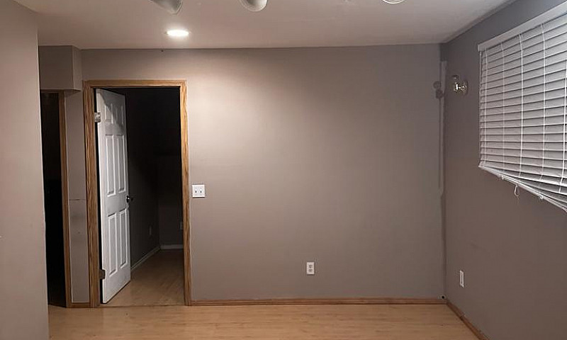 2 Bedroom 1 Bath Leg...