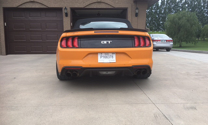 2018 Ford Mustang Gt...