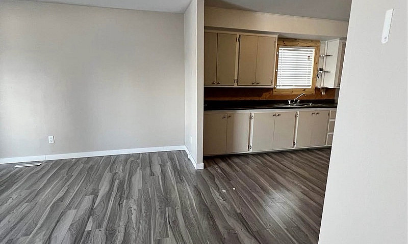 House For Rent Regin...