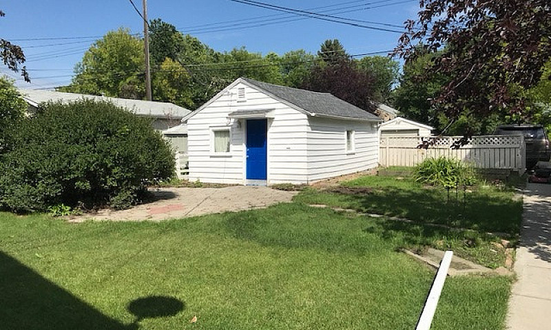 2 Bedroom Mckernan H...