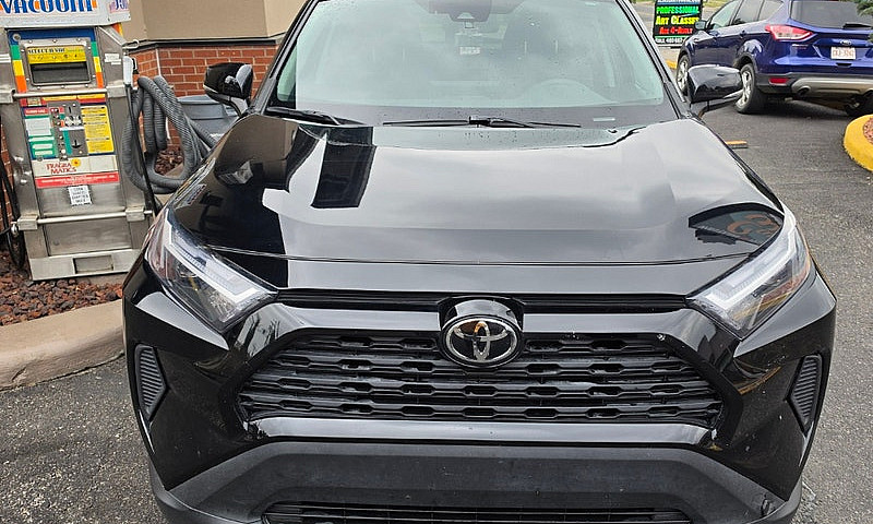 2023 Toyota Rav4 Xle...