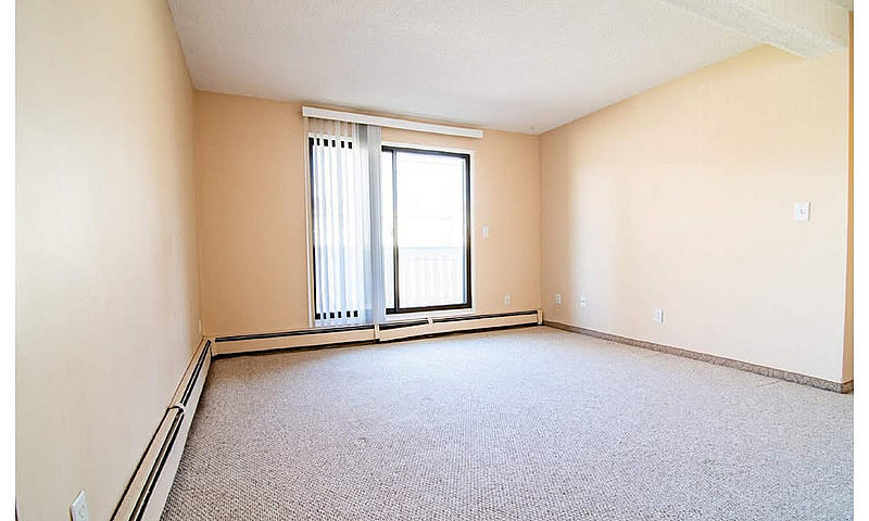 2 Bedroom - Walk To ...