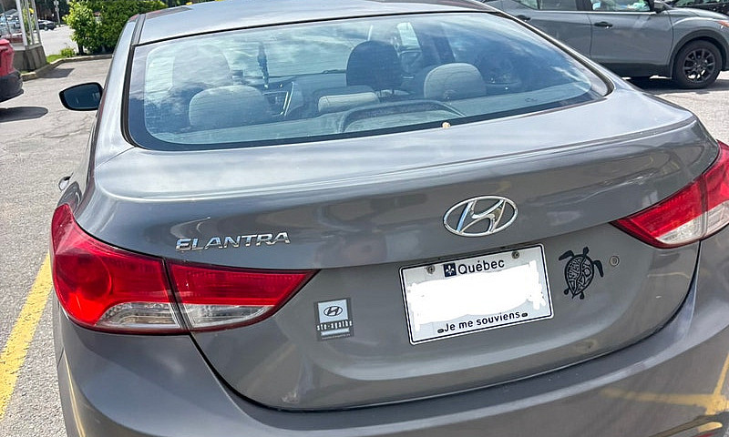 Elantra 2013 Hyundai...