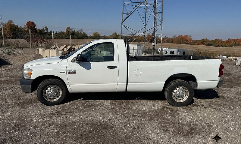 2007 Ram 2500 Gas 5....
