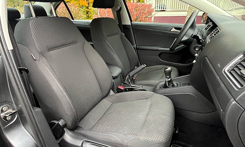 Volkswagen Jetta 201...