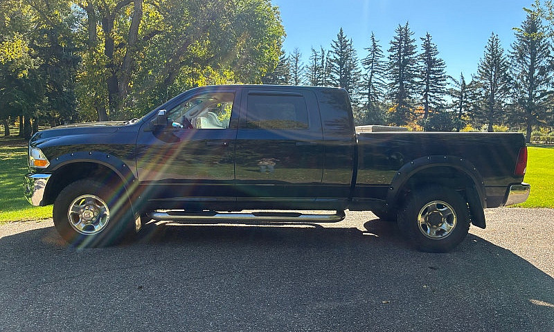 2010 Dodge Cummins 3...