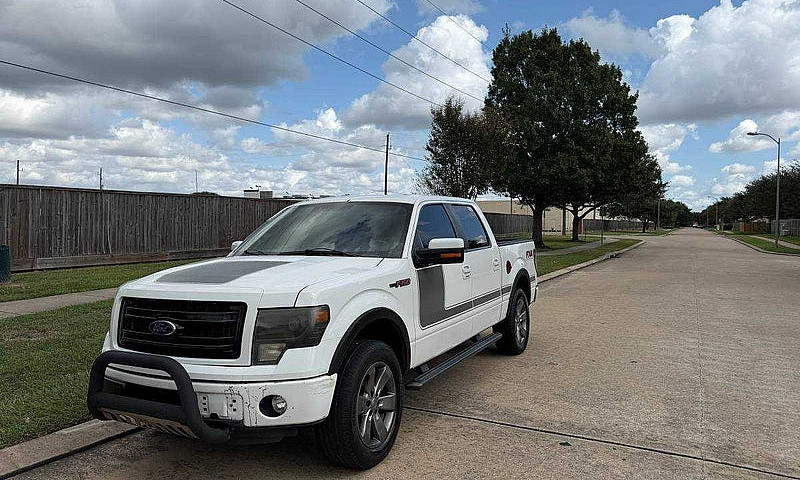 2014 Ford F150 Fx4 5...