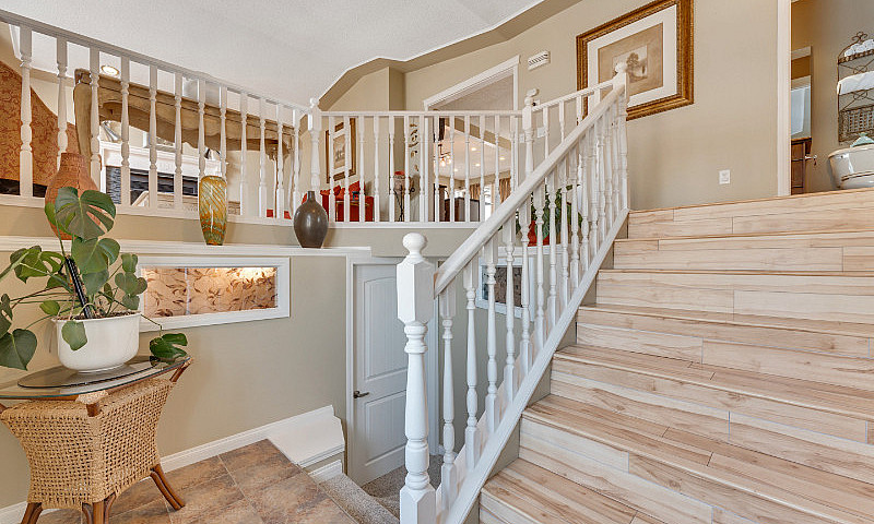Luxury Living With L...