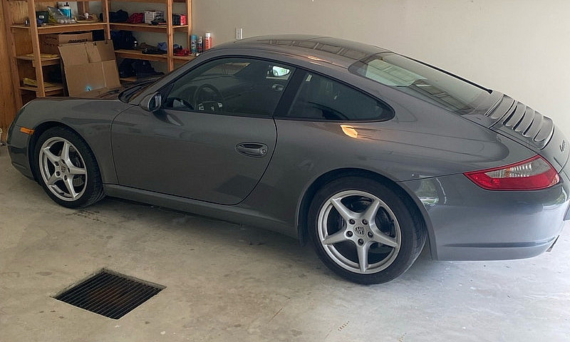 Porsche 911 Carrera ...
