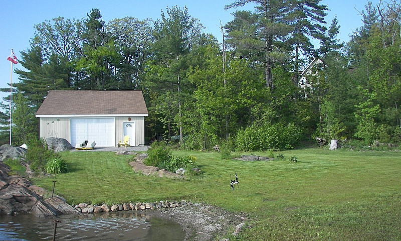 6.1 Acre One Owner P...