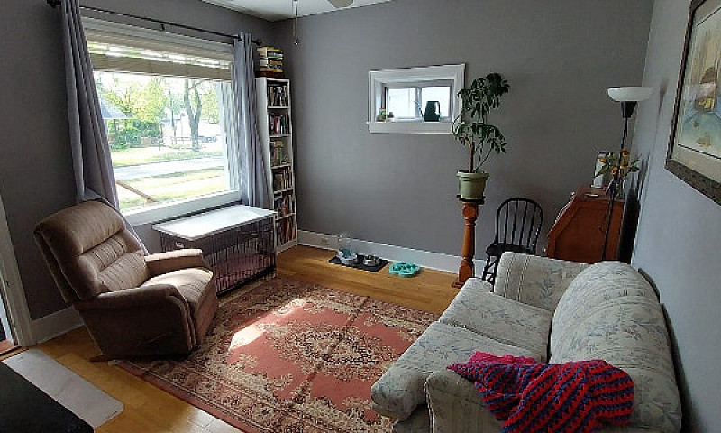 House For Rent In Ri...