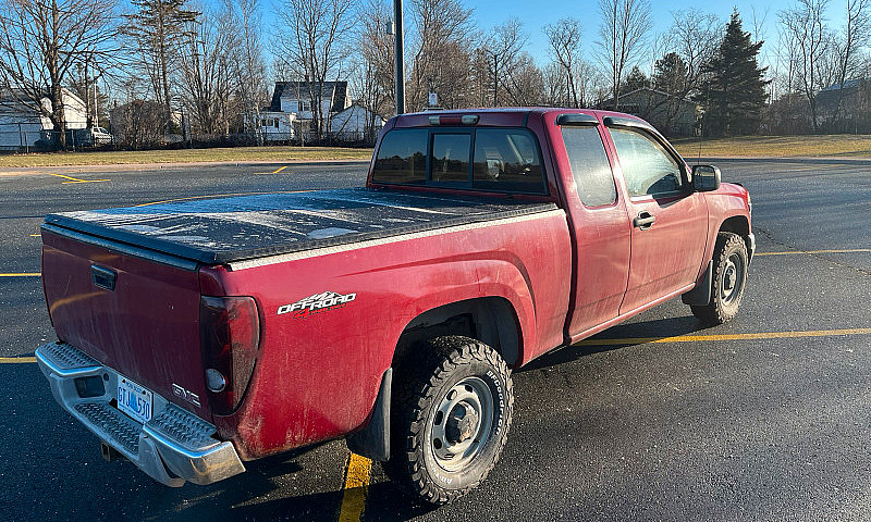 2005 Canyon 4X4...