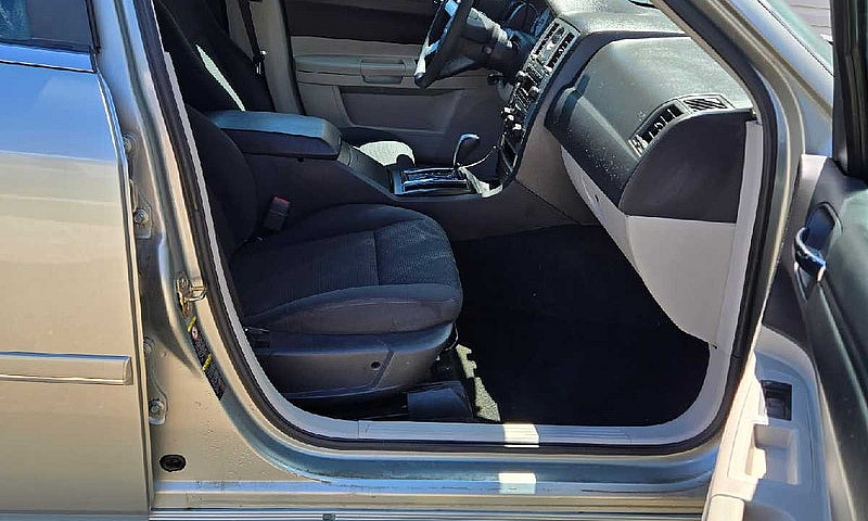 2005 Chrysler 300 To...