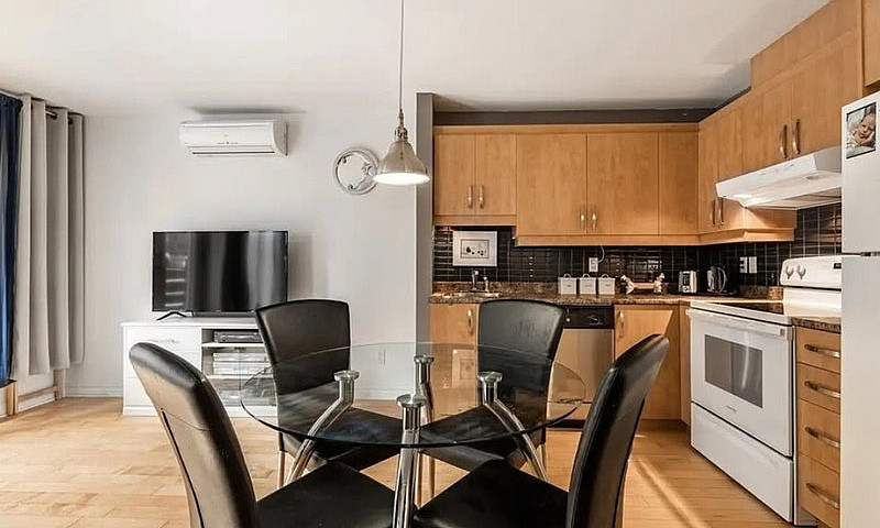 1 Bed 1 Bath - Apart...