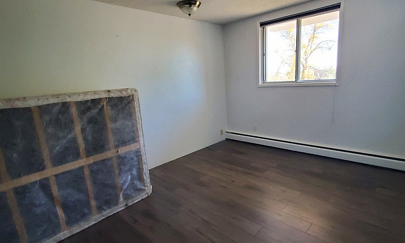 2 Bedroom Unit - Clo...