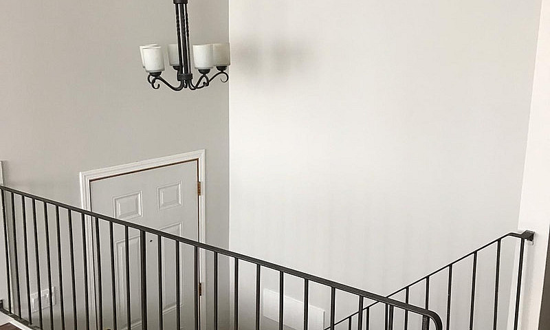 2 Bdrm Fourplex Suit...