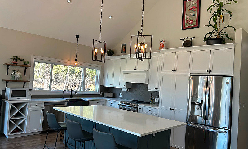 Stunning Country Hom...