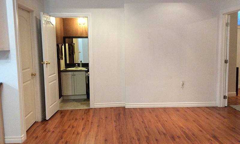 9Ft. High Ceiling Do...