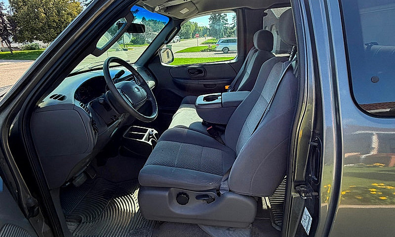 Ford F150 Xlt...
