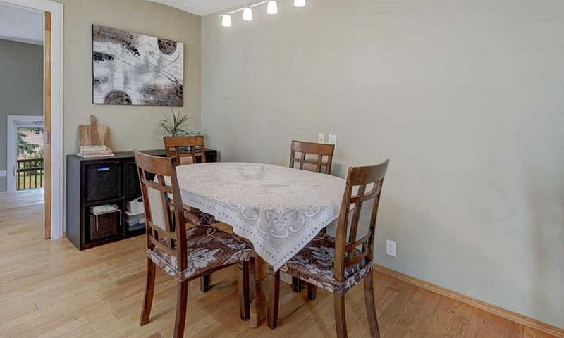 5Bdrm/2Bthrm-Pinerid...