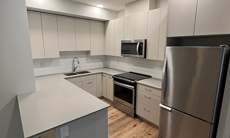 2 Bed 2 Bath In Glen...