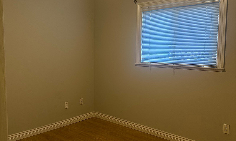 Rental Suite In Burn...