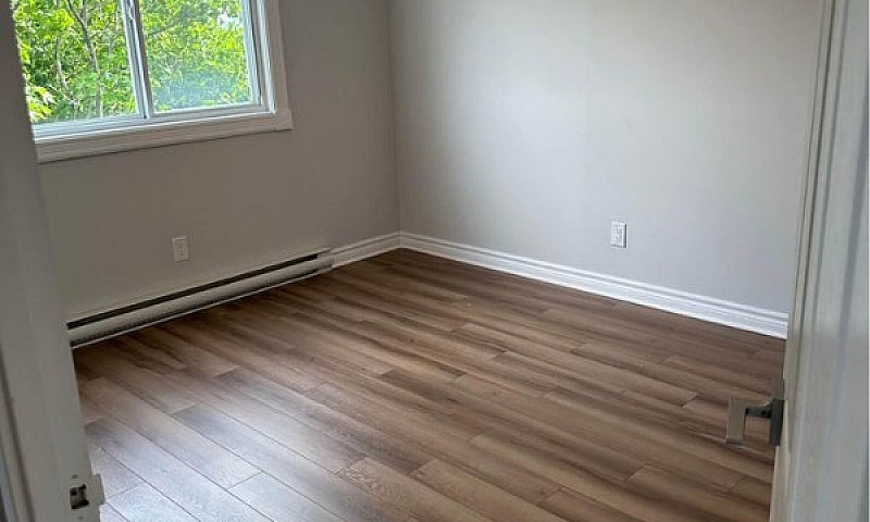 Appartement À Louer...